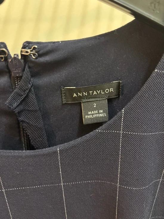 Ann Taylor Bi-stretch Windowpane Dress - Picture 2 of 3